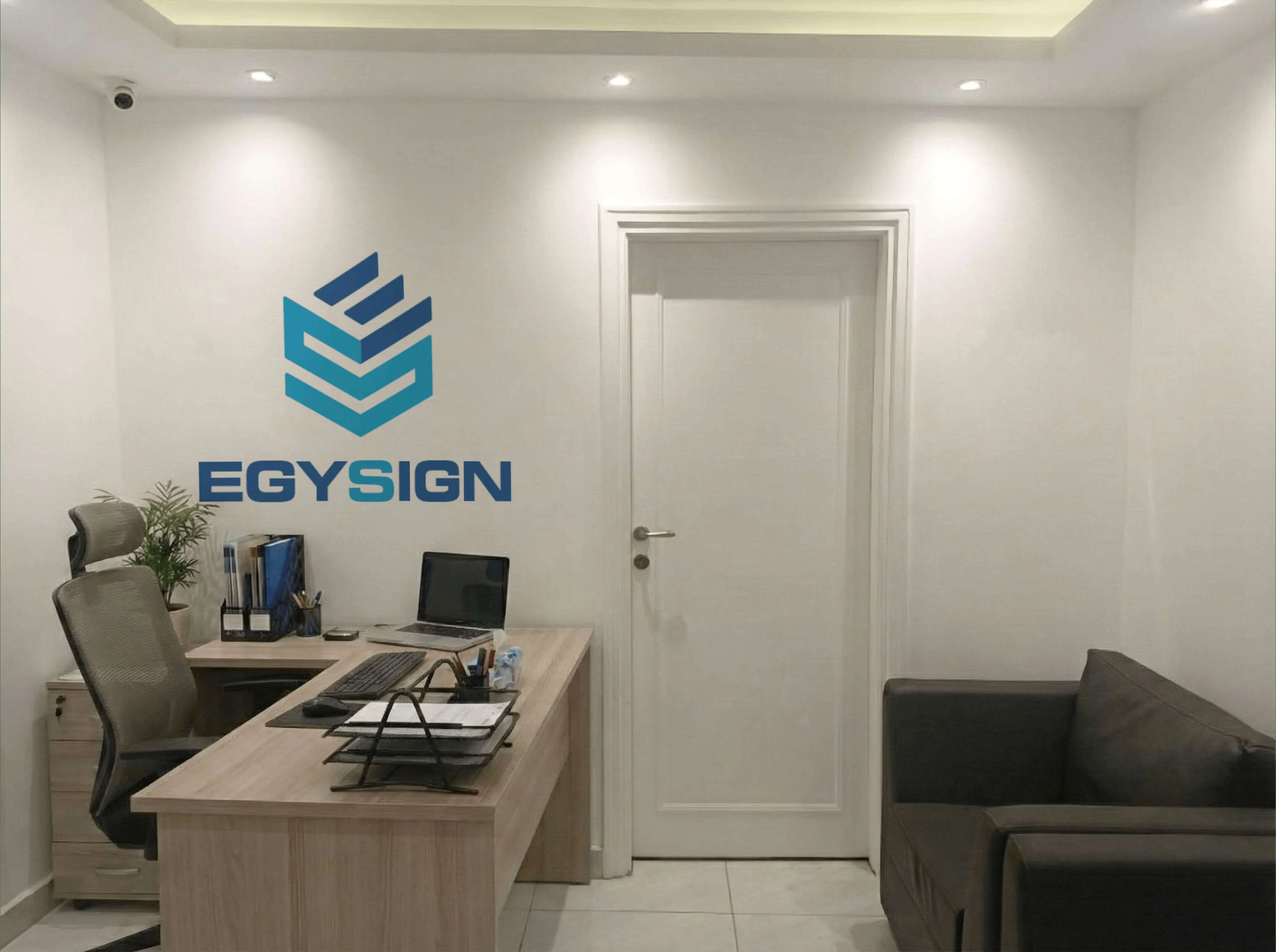 Visit Us Banner Background